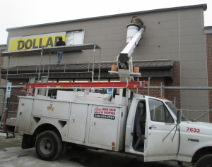 Dollar General Sign Install Amish Country Ohio